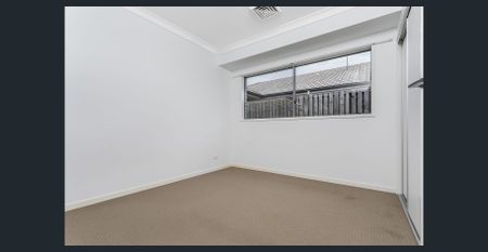 Modern, Low-Maintenance Living in a Prime North Lakes Location - Photo 5