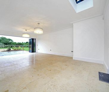 3 bedroom detached house to rent - Photo 3
