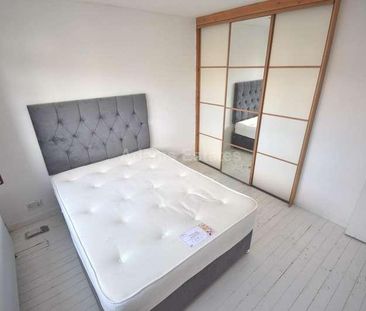 Kingsley Close, Reading, RG2 - Photo 6