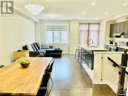 864 CLARITY AVENUE - Photo 2