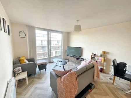 Apartment , Block Spectrum, Blackfriars Road, Salford - Photo 2
