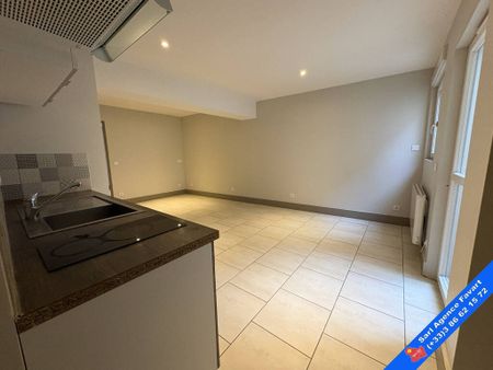 Location Appartement 2 pièces 39m² JOIGNY 89300 - Photo 2