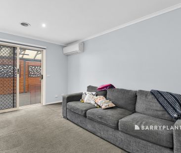 Spacious Family Home in Oatlands Estate - Photo 1