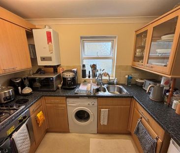 2 bedroom flat to rent - Photo 5