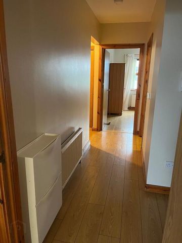 Apartment, 5 Harbour View, Newry Street, Warrenpoint, BT34 3GX - Photo 4