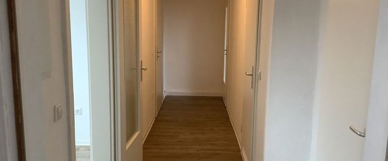 Frisch renovierte 2-Zimmer-DAchgeschoss- Wohnung in Neustadt - Photo 1