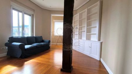 Piso de alquiler en Hurtado de Amezaga Kalea, Zabalburu - Photo 3