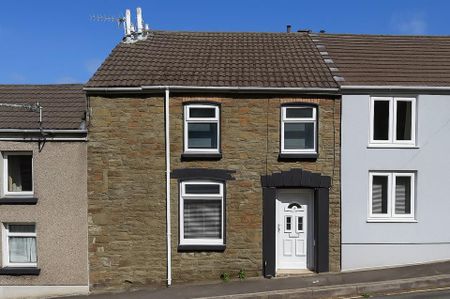 3 bedroom terraced house to rent - Photo 4
