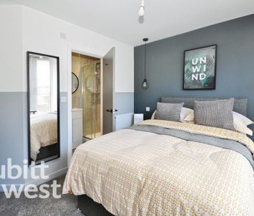 1 bedroom in a house share to rent - Photo 3