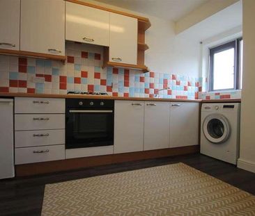 Padbury House, Inner Town Area, MK40 - Photo 5