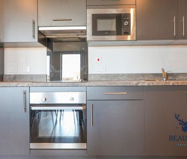 2 bedroom apartment to rent - Photo 6