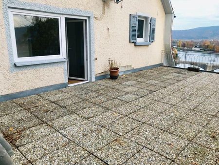 Traumblick 4-Zi Altbauwohnung in exponierter Alleinlage Laufenburg mit XXL Terrasse - Photo 4