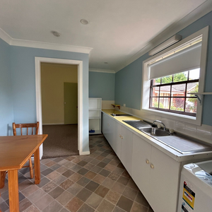 Granny Flat - Photo 2