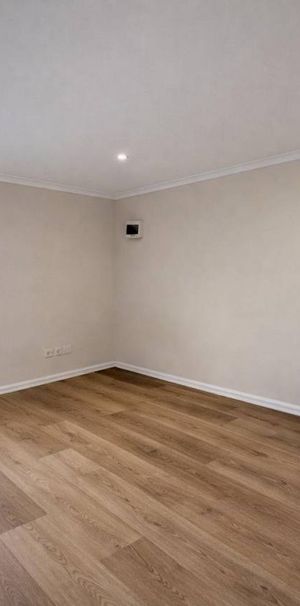 FREESTANDING 1 BEDROOM UNIT - Photo 1