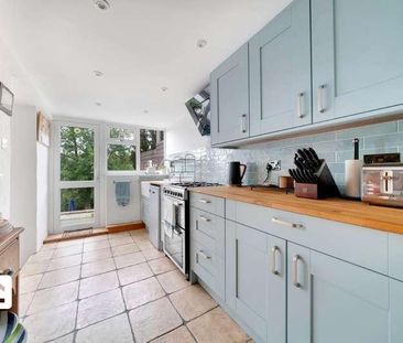 Newstead Rise, Caterham, Surrey, CR3 - Photo 6