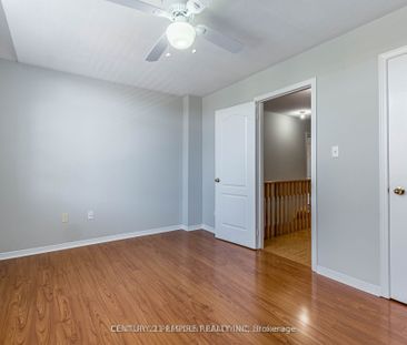 Property For Lease | W7328490 - Photo 4