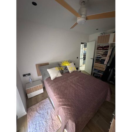 2 BEDROOM APARTMENT - ALICANTE - Photo 3