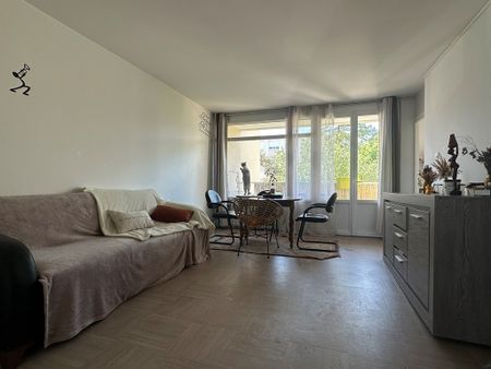 Location Appartement 3 pièces 59m² VILLEFRANCHE SUR SAONE 69400 - Photo 4