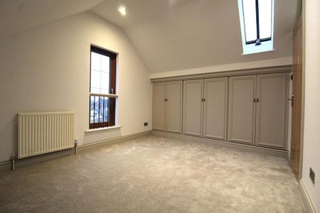 5 bedroom detached house to rent - Photo 5