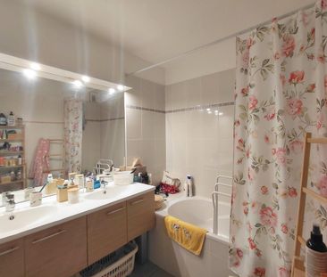 Location Appartement 4 pièces 92m² TOURS 37100 - Photo 5