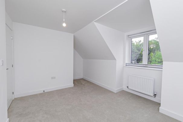 5 bedroom detached house to rent - Photo 1