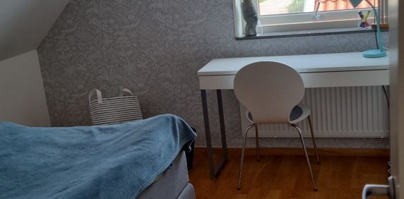 Rum i villa uthyres - Photo 2