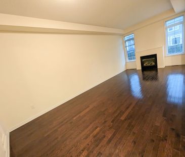 For Lease - 113 Lochnaw Private, Barrhaven, Ontario - Photo 1