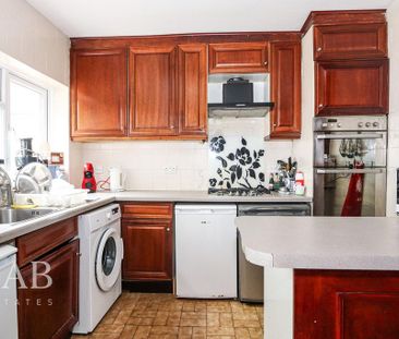 3 bedroom terraced house to rent - Photo 4