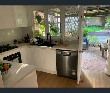 Room 1/20 GLEN STREET, Marrickville, NSW 2204 - Photo 2