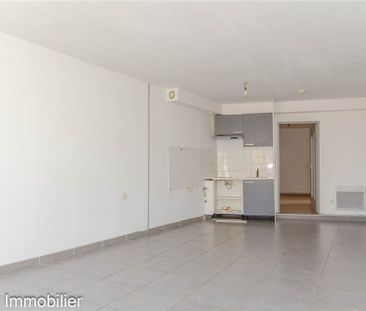 Location Appartement 2 pièces 40m² ST MARCELLIN 38160 - Photo 4