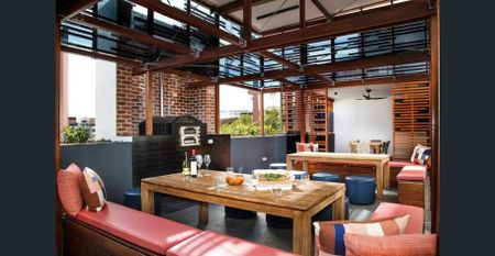 Furnished Modern Apartment on the 26th Floor - Photo 2