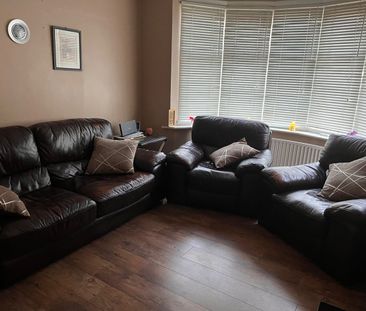 3 Bed Semi-Detached House, Sutton, CR0 - Photo 1