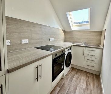 Perth Road 246 (3/1), DD1 4LL, Dundee - Photo 6