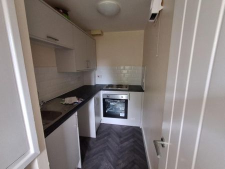 1 bedroom apartment to rent - Photo 3