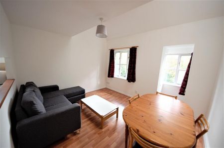 1 bedroom flat to rent - Photo 2