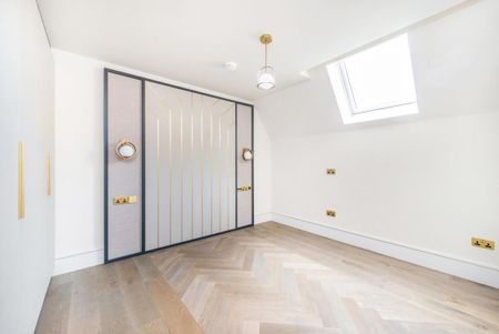 Bronze Foundry House, Edith Row SW6 - Photo 3