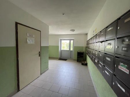 Pronájem rekonstruovaného bytu , Česká Lípa, ul. Hradecká, DV, 2+kk, 40m - Фото 2