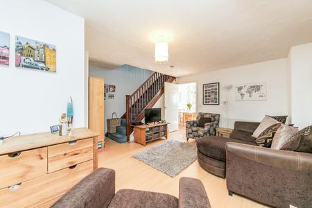 Mill Road, Colchester, Mile End - Photo 2