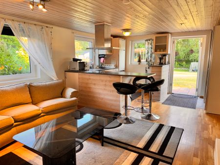 Ljungvägen, Sollentuna - Photo 2