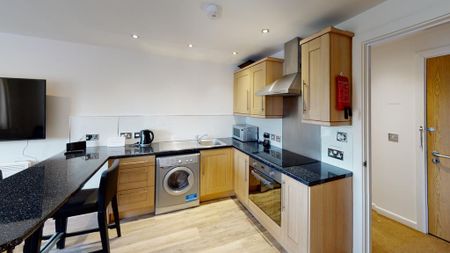 3 bedroom terraced house to rent - Photo 4