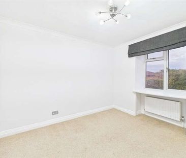 St. Helier Close, Wokingham, Berkshire, RG41 - Photo 3