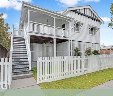 Chic Renovated Queenslander Living in the Heart of Nundah - Photo 5