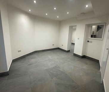 Station Bridge, Harrogate - Photo 3