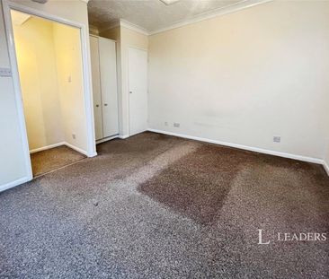 1 bedroom property to rent The Brambles, Deeping St. James, Peterbo... - Photo 4