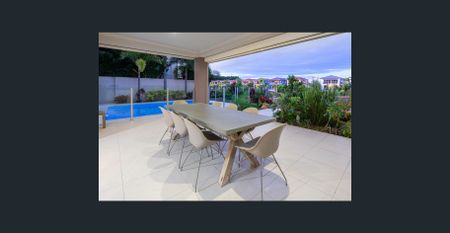 Spacious Family Waterfront Home in "The Lakes" Estate with Pool & Pontoon - Photo 4