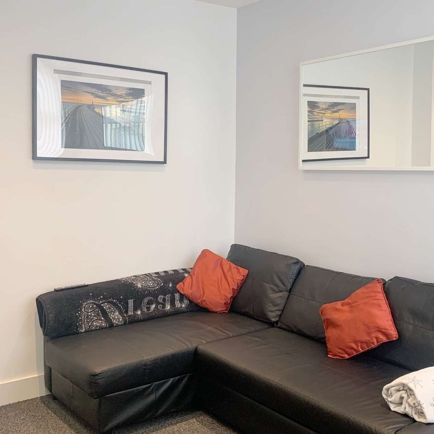 6x Rooms in a Student HMO! Available for the 24/25 Academic Year Room 1 - Photo 1