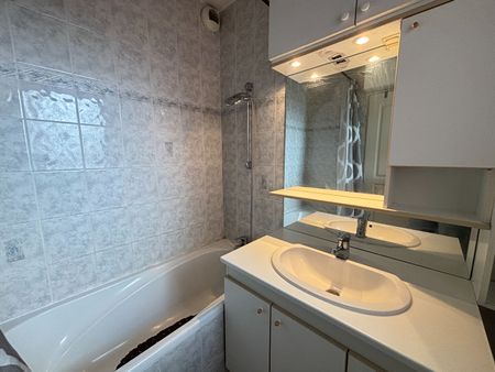 Appartement Mont de Marsan 1 pièce 31.50 m2, - Photo 2