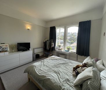3 Bedrooms, 1 Bathroom - Photo 1