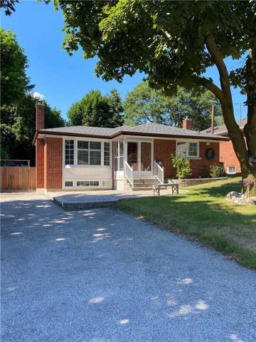 For Lease - 32 Caronport Crescent, Toronto, Ontario - Photo 3