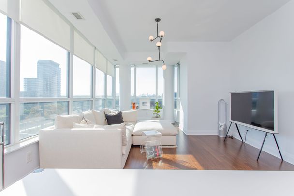 For Lease - 1 Hurontario Street Unit# 808, Mississauga, Ontario - Photo 1